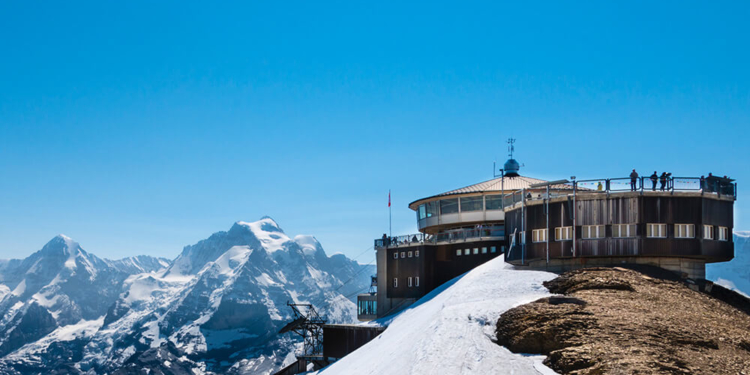 PASSEIO ATÉ SCHILTHORN – FAMOSA MONTANHA DO 007 NOS ALPES SUIÇOS