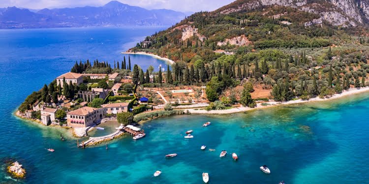 DESCUBRA O PARAÍSO ESCONDIDO: TURISMO NO LAGO DE GARDA, A JÓIA DA ITÁLIA