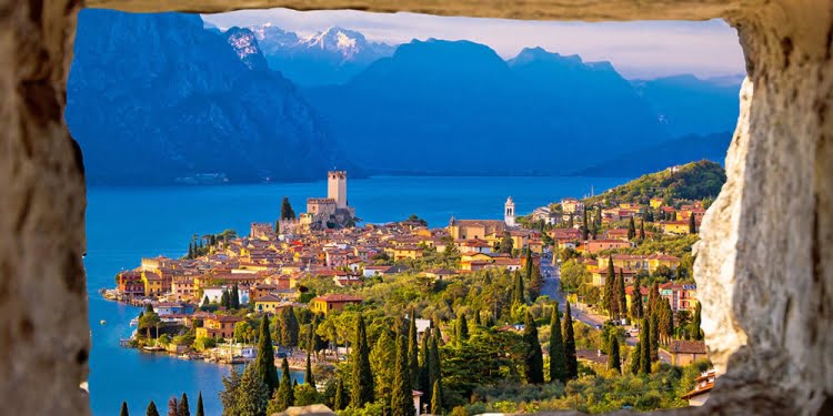ROTEIRO COMPLETO: DESCUBRA COMO APROVEITAR UM DIA PERFEITO EXPLORANDO LIMONE SUL GARDA, RIVA DEL GARDA E MALCESINE