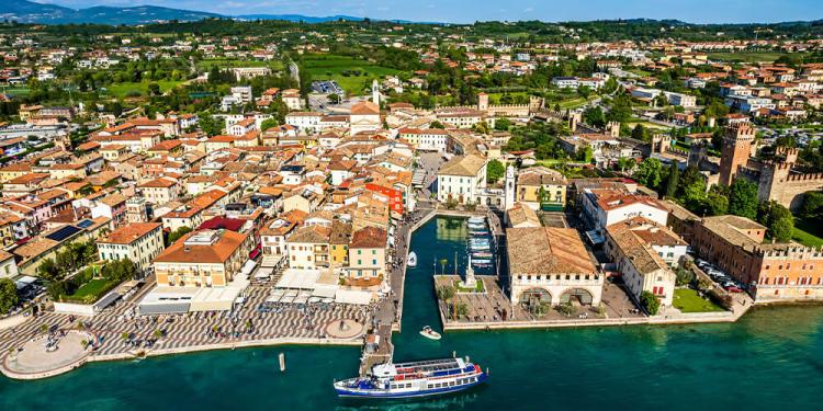 DESCUBRA OS ENCANTOS DE LAZISE: VINHOS, GASTRONOMIA E HISTÓRIA!